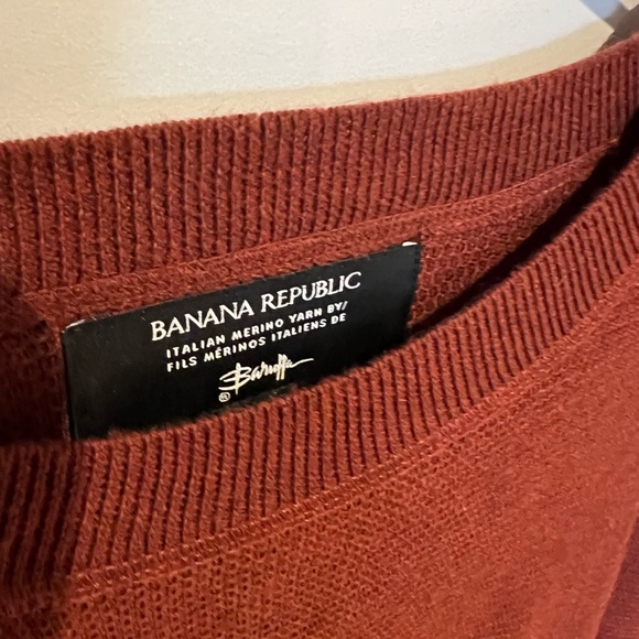 Banana Republic sweater - Picture 3 of 3
